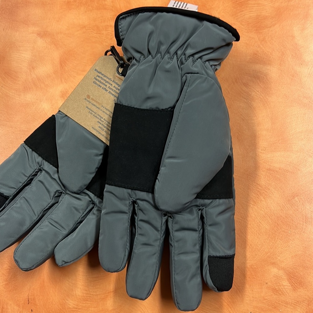 Weatherproof Gloves - Picture 2 of 2